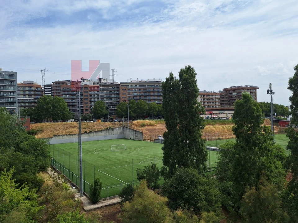 Apartamento T2 para Venda em Odivelas Foto 25