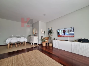 Apartamento T2 para Venda em Odivelas