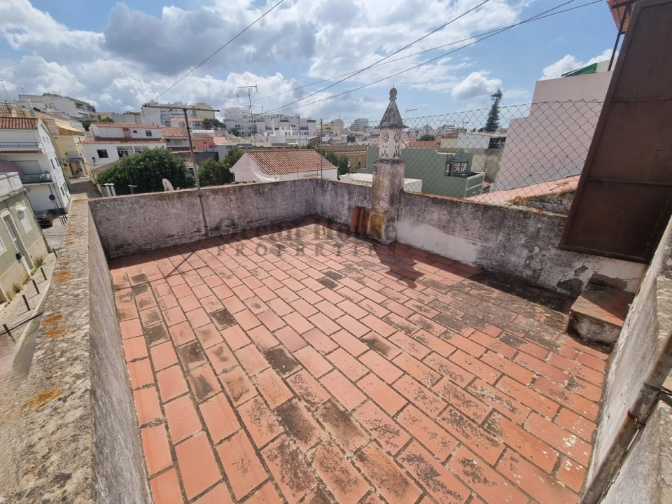 Moradia T2 para Venda em Loule (São Sebastião) Foto 20