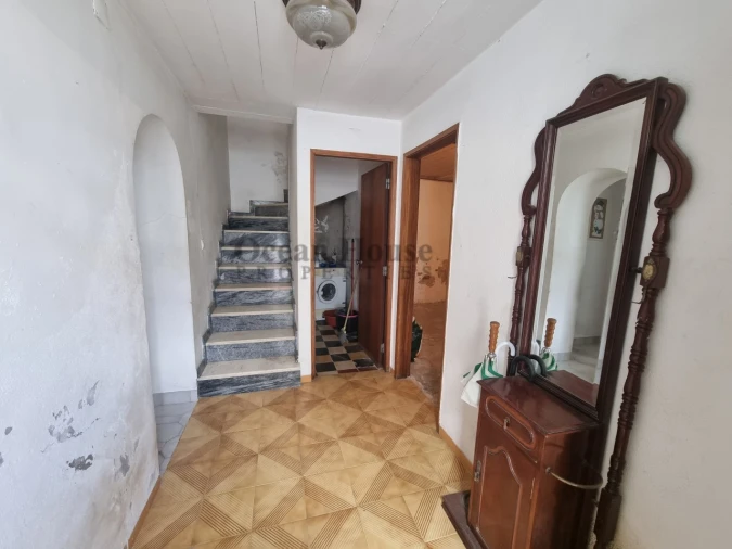 Moradia T2 para Venda em Loule (São Sebastião) Foto 3