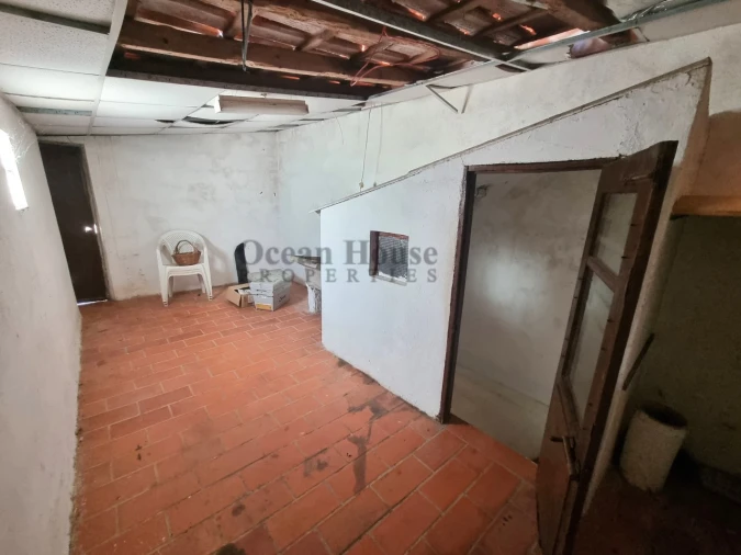 Moradia T2 para Venda em Loule (São Sebastião) Foto 17