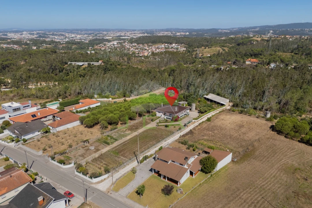 Moradia T5 para Venda em Maceira Foto 65
