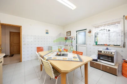 Moradia T5 para Venda em Maceira