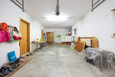 Moradia T5 para Venda em Maceira
