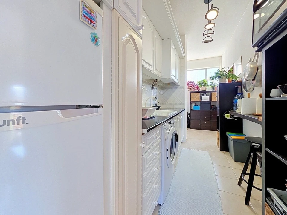 Apartamento T1 para Venda em Portimão Foto 6