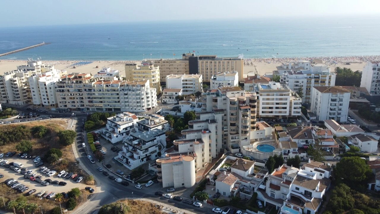 Apartamento T1 para Venda em Portimão Foto 23