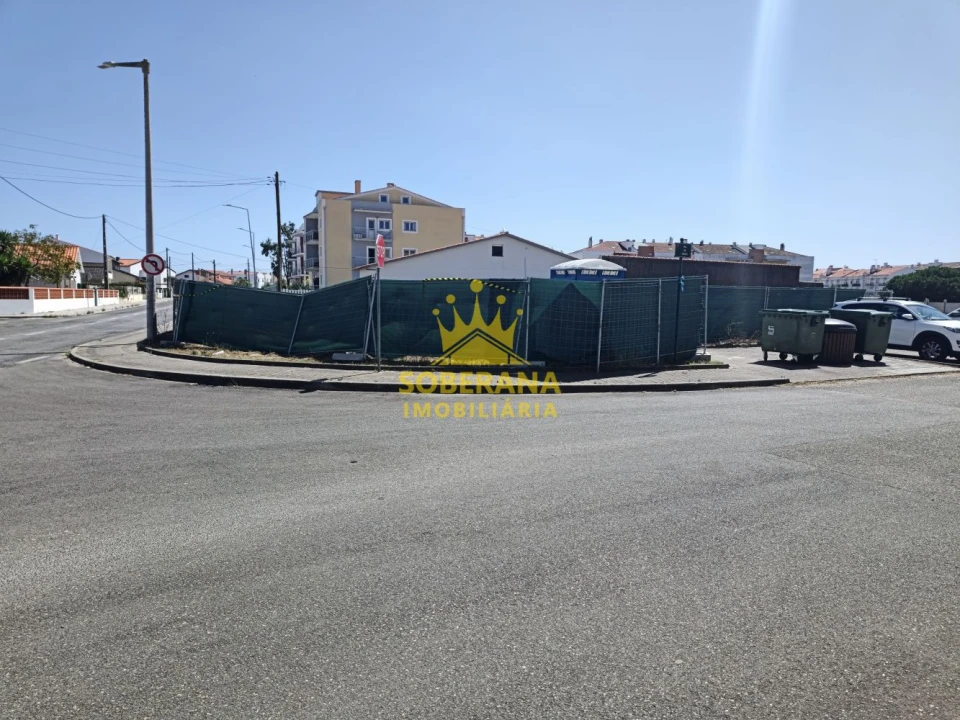 Apartamento T3 para Venda em Marinha Grande Foto 15