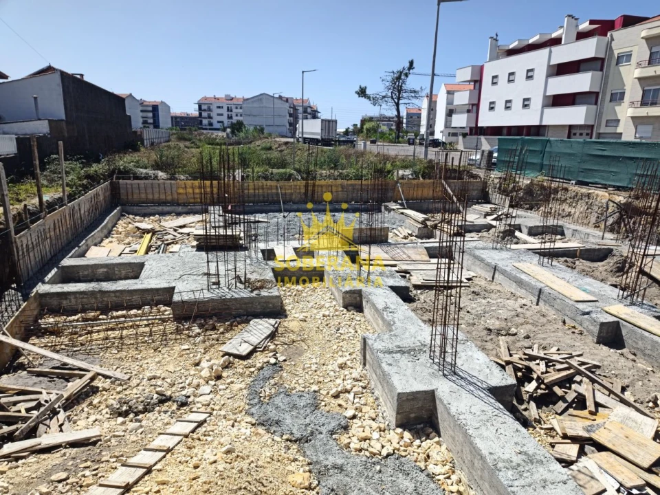 Apartamento T3 para Venda em Marinha Grande Foto 14