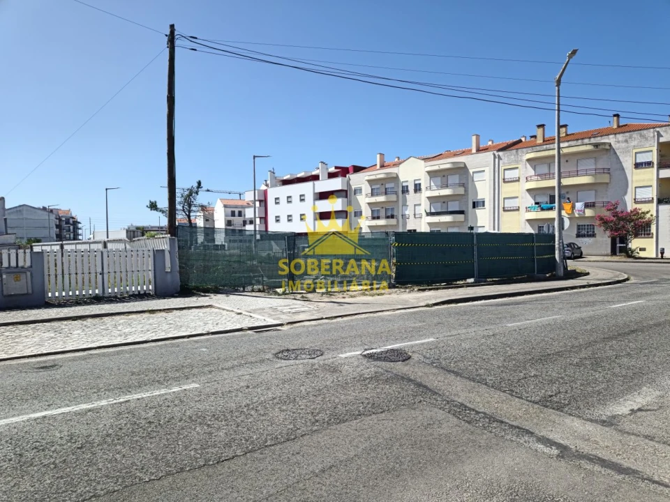 Apartamento T3 para Venda em Marinha Grande Foto 16