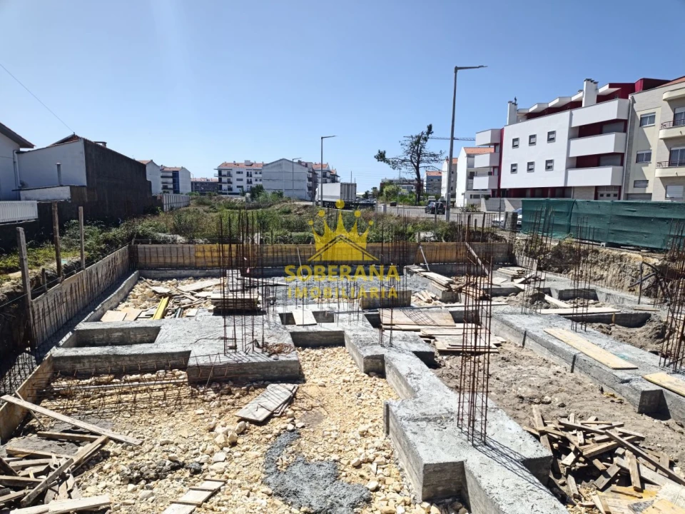 Apartamento T3 para Venda em Marinha Grande Foto 13