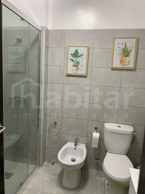 Quarto para Arrendamento em Benavente