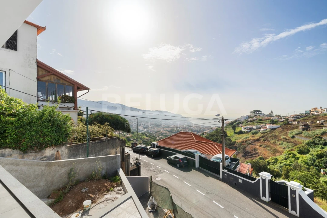 Moradia T3 para Venda em Santo Antonio Foto 12