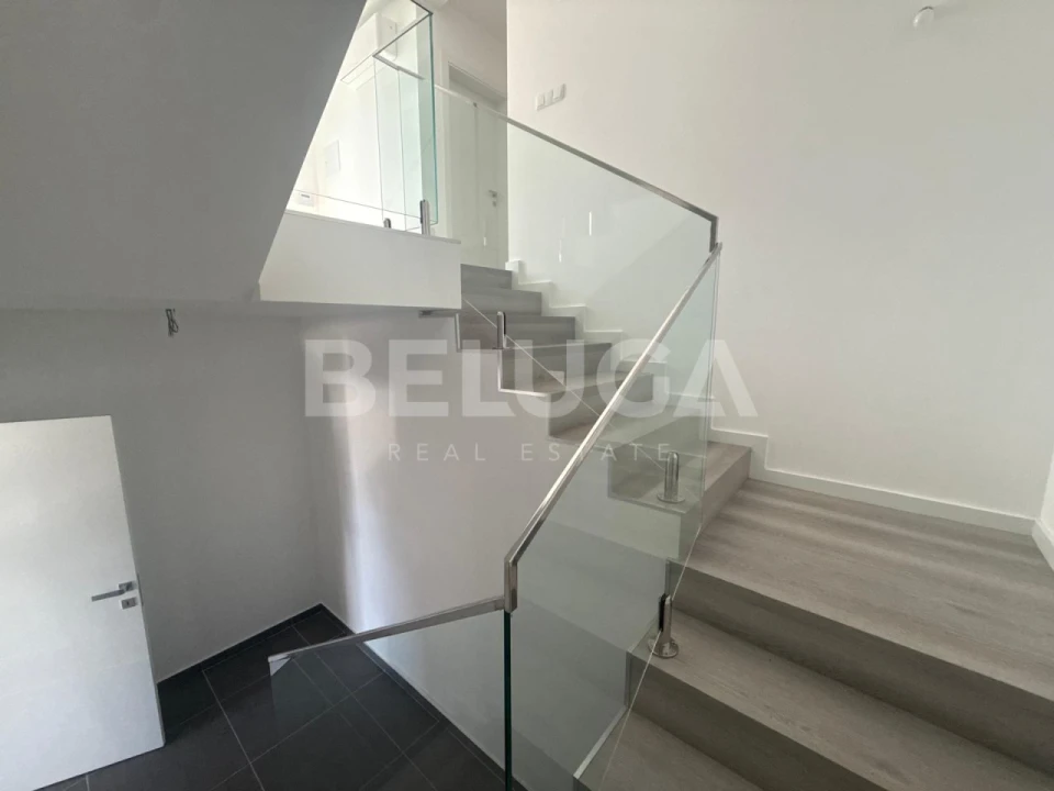 Moradia T3 para Venda em Santo Antonio Foto 15