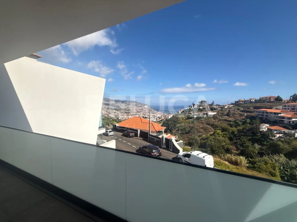 Moradia T3 para Venda em Santo Antonio Foto 52