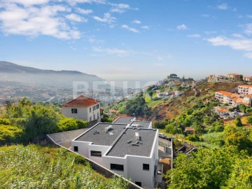 Moradia T3 para Venda em Santo Antonio
