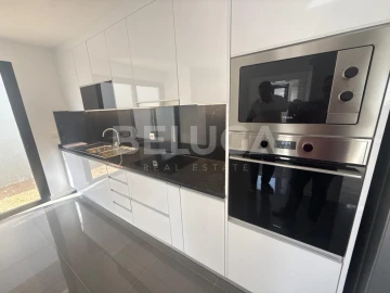 Moradia T3 para Venda em Santo Antonio