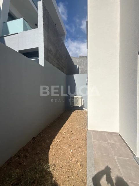 Moradia T3 para Venda em Santo Antonio