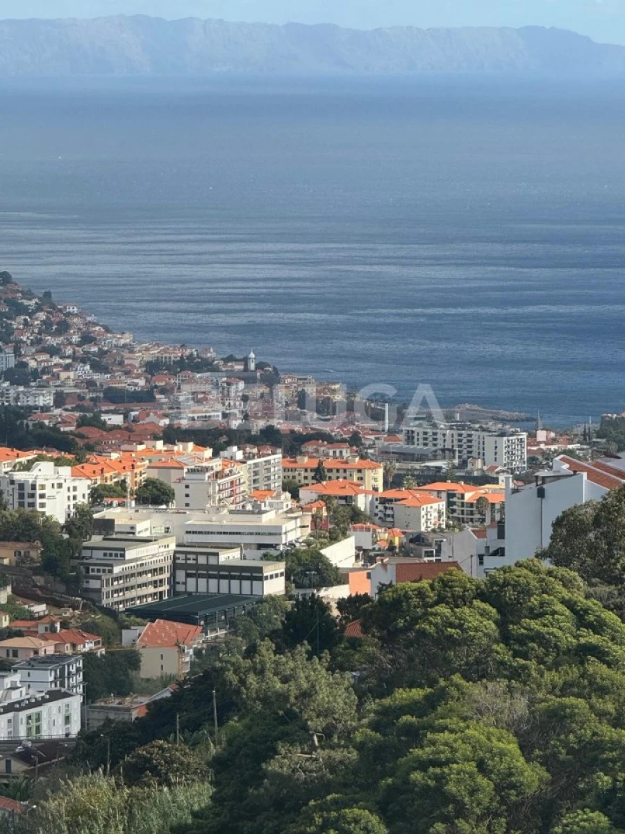 Moradia T3 para Venda em Santo Antonio Foto 43