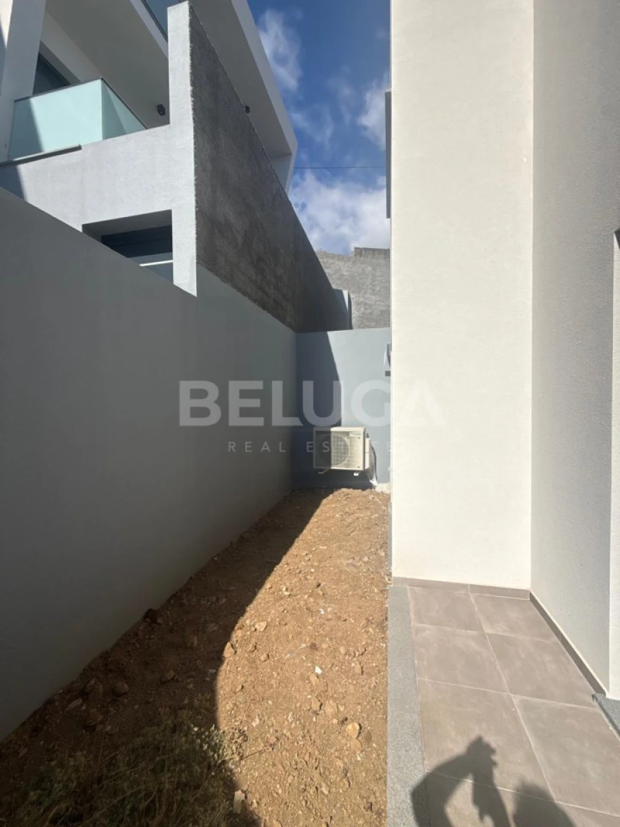 Moradia T3 para Venda em Santo Antonio Foto 50