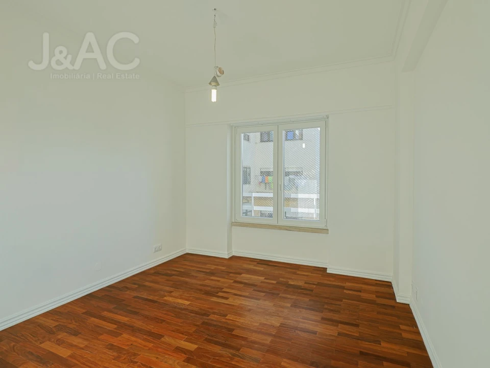 Apartamento T3 para Arrendamento em Carcavelos e Parede Foto 20