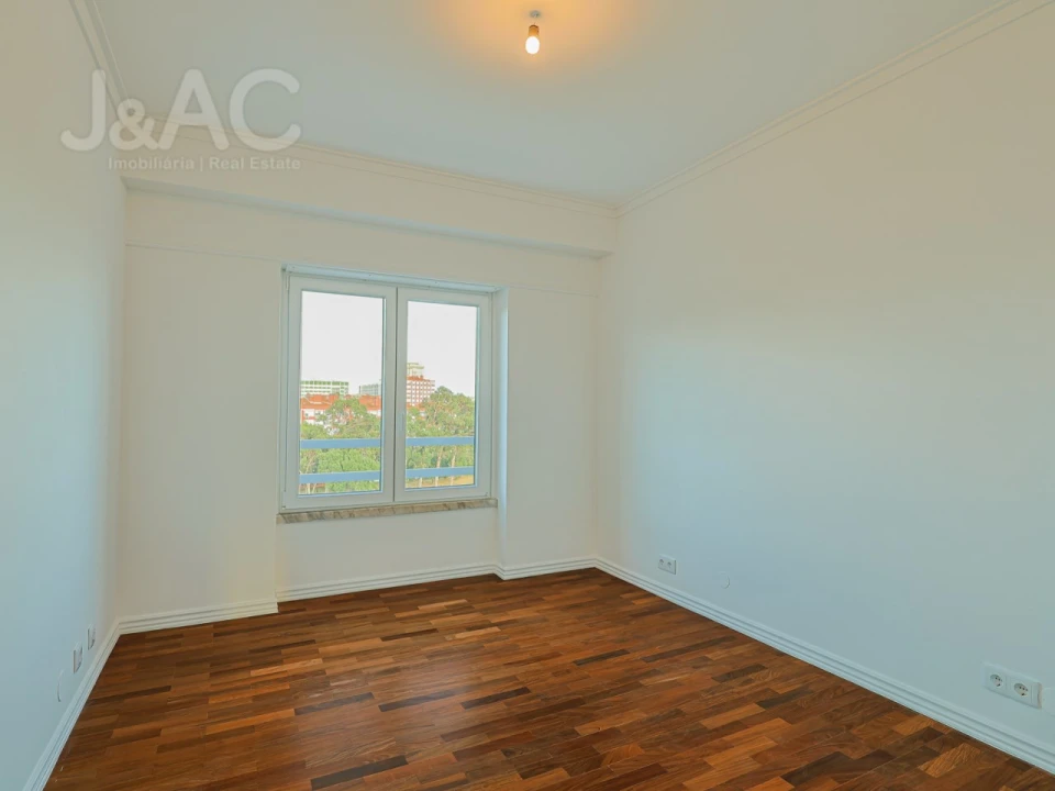 Apartamento T3 para Arrendamento em Carcavelos e Parede Foto 22