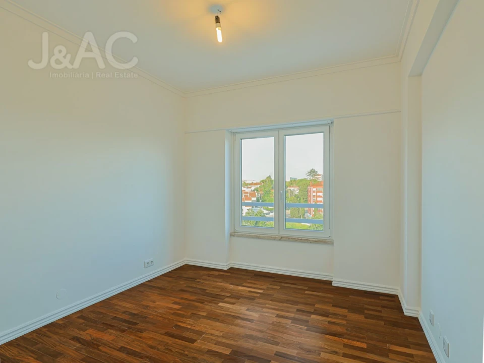 Apartamento T3 para Arrendamento em Carcavelos e Parede Foto 24