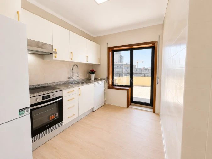 Apartamento T2 para Venda em Santa Marinha e São Pedro da Afurada Foto 7