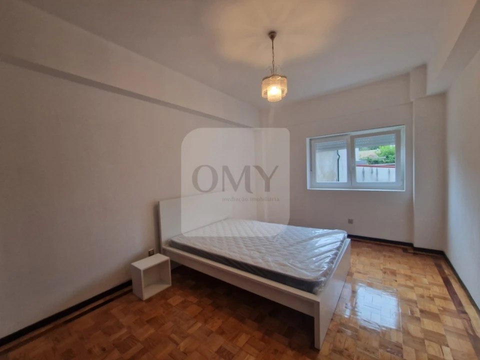Apartamento T4 para Arrendamento em Nossa Senhora da Conceição, São Pedro e São Dinis Foto 5