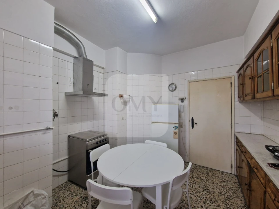 Apartamento T4 para Arrendamento em Nossa Senhora da Conceição, São Pedro e São Dinis Foto 11