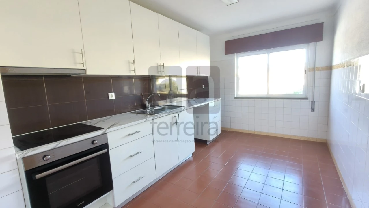 Apartamento T2 para Venda em Marvila, Ribeira Santarém, São Salvador, São Nicolau Foto 1