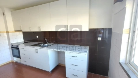 Apartamento T2 para Venda em Marvila, Ribeira Santarém, São Salvador, São Nicolau