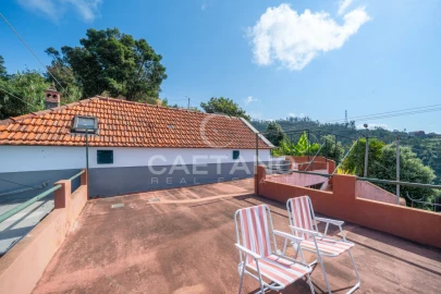 Moradia T5 para Venda em Ponta do Sol