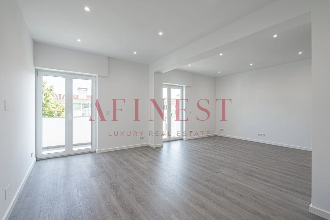 Apartamento T3 para Venda em Cascais e Estoril Foto 1