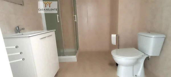 Apartamento T2 para Arrendamento em Oeiras e São Julião da Barra, Paço de Arcos e Caxias
