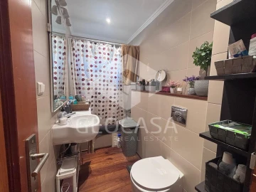 Apartamento T2 para Venda em Oeiras e São Julião da Barra, Paço de Arcos e Caxias