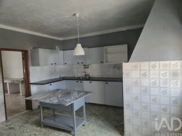 Moradia T3 para Venda em Santo Amaro
