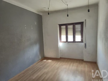 Moradia T3 para Venda em Santo Amaro
