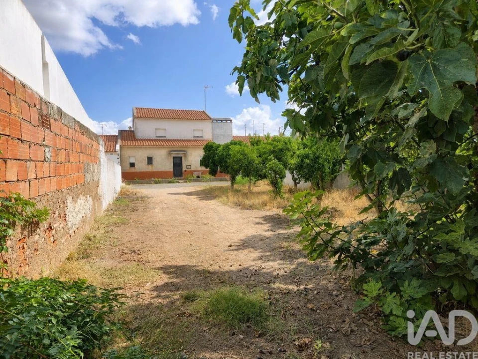Moradia T3 para Venda em Santo Amaro Foto 5
