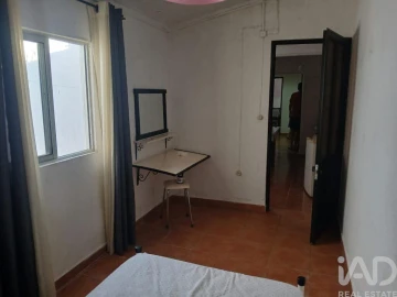 Moradia T2 para Venda em Colos