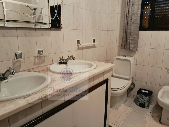 Quarto para Arrendamento em Paredes Foto 2
