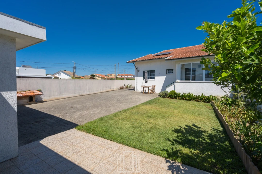 Moradia T3 para Venda em Ovar, São João, Arada e São Vicente de Pereira Jusã Foto 4