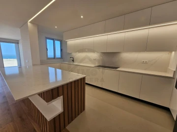 Moradia T3 para Venda em São Martinho