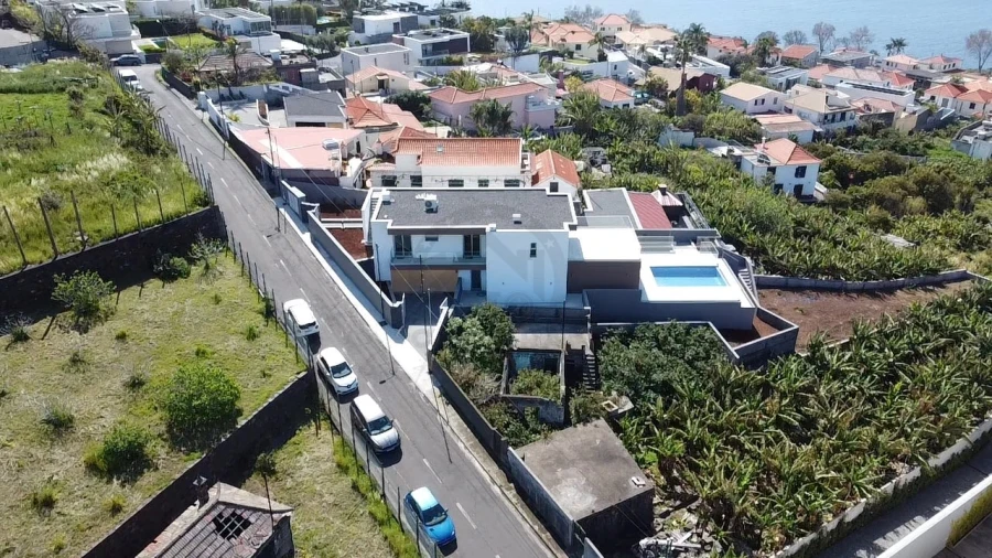 Moradia T3 para Venda em São Martinho Foto 48