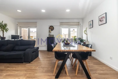 Apartamento T3 para Venda em Alto do Seixalinho, Santo André e Verderena
