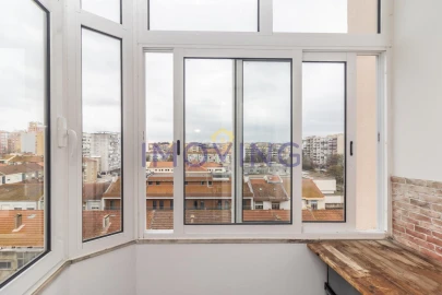 Apartamento T3 para Venda em Alto do Seixalinho, Santo André e Verderena