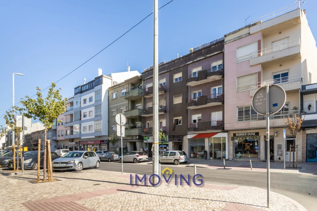 Apartamento T2 para Venda em Baixa da Banheira e Vale da Amoreira Foto 10