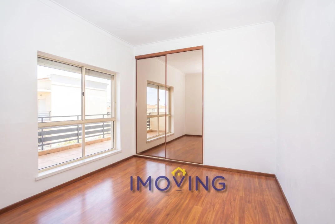 Apartamento T2 para Venda em Baixa da Banheira e Vale da Amoreira Foto 12