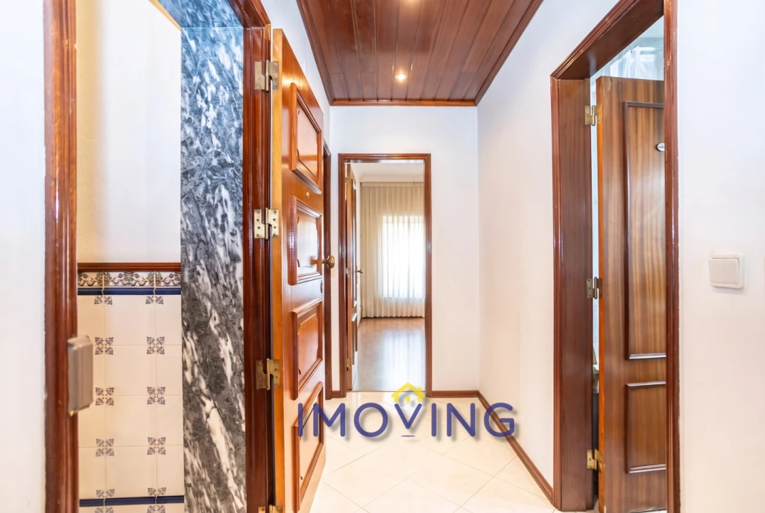 Apartamento T2 para Venda em Baixa da Banheira e Vale da Amoreira Foto 17