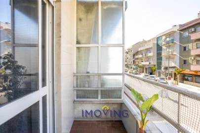 Apartamento T2 para Venda em Baixa da Banheira e Vale da Amoreira