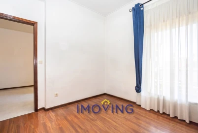 Apartamento T2 para Venda em Baixa da Banheira e Vale da Amoreira